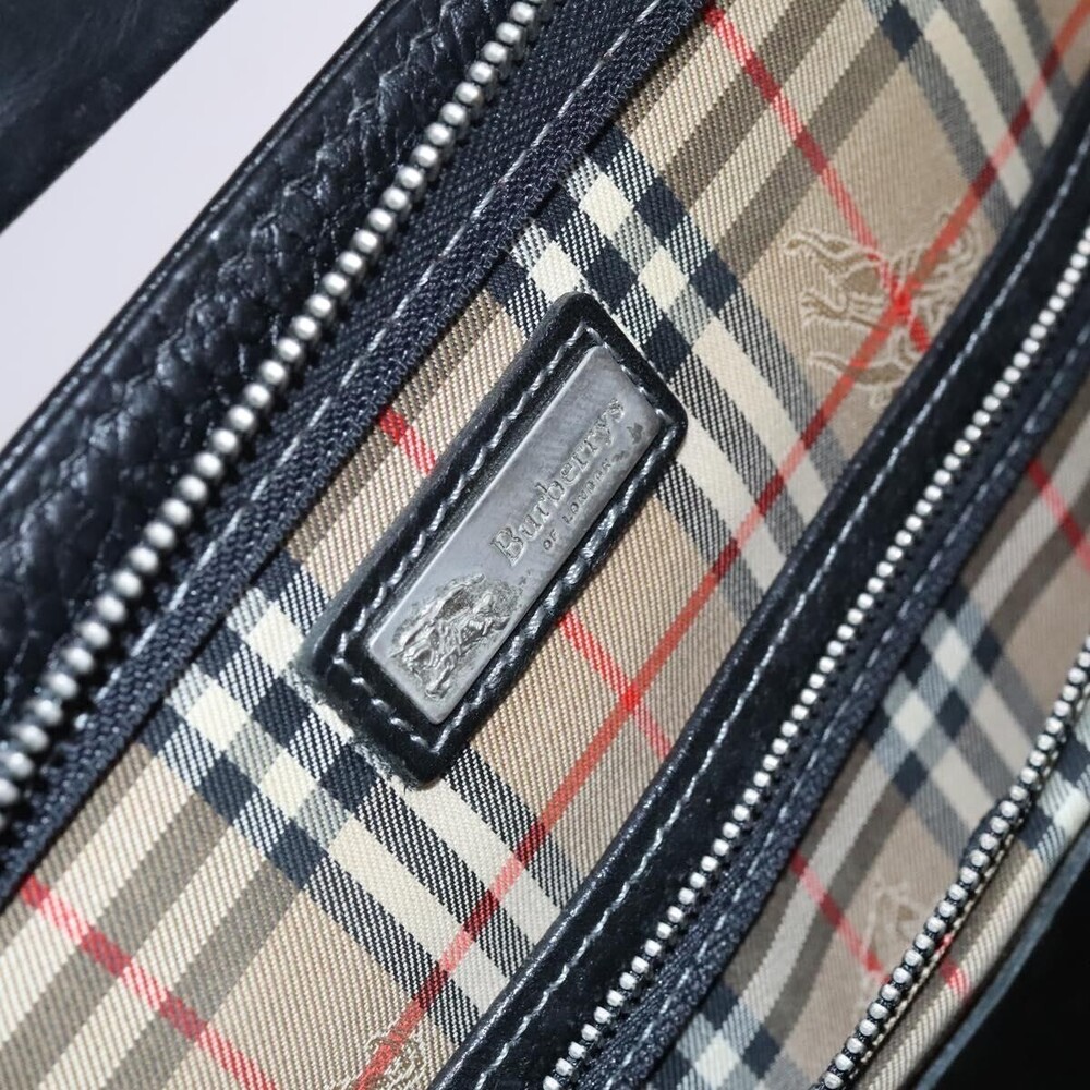 Burberry Vintage Leather - Picture 6 of 16